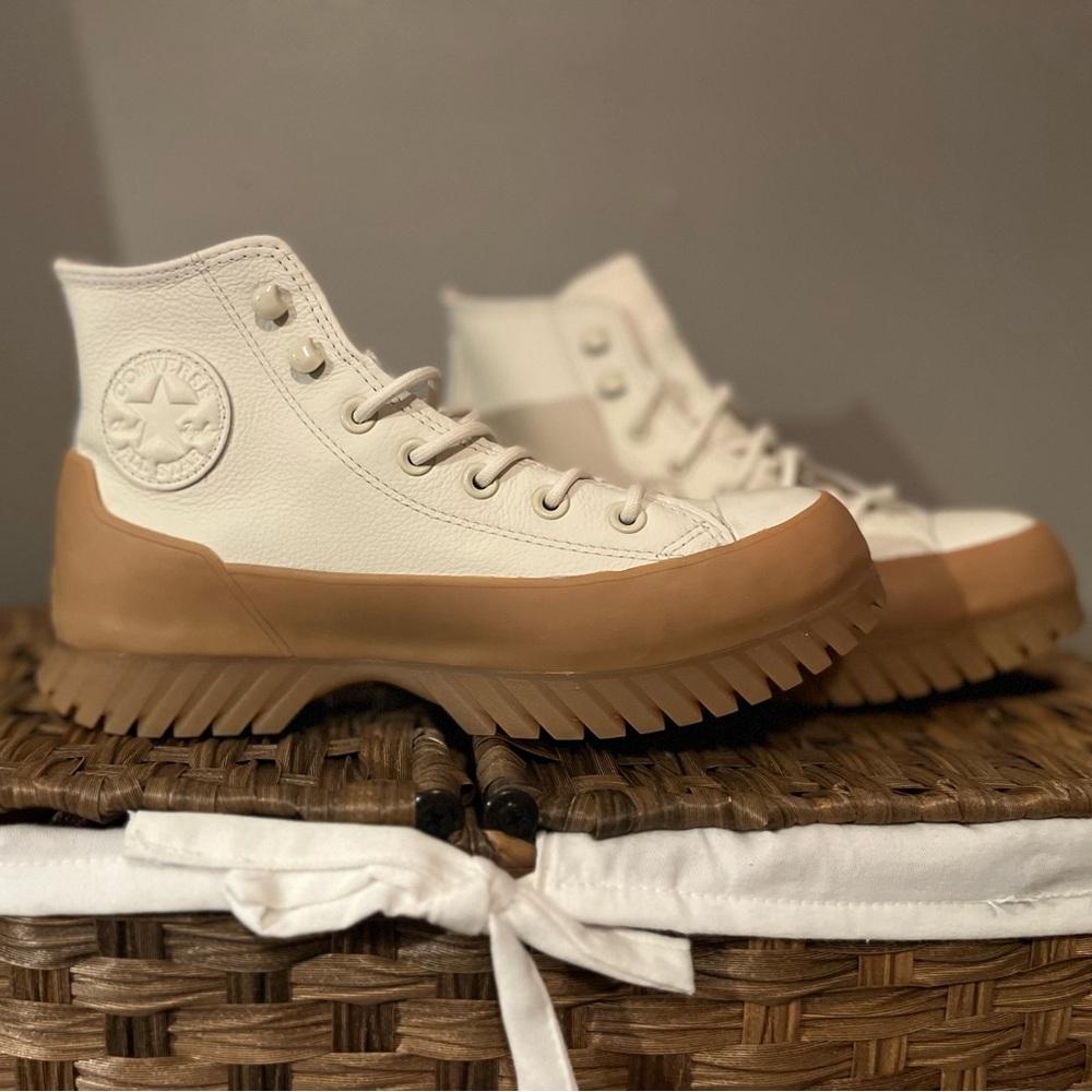 Converse Chuck Taylor All Star Lugged Sneakers